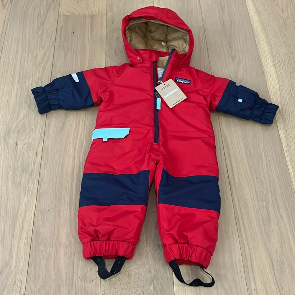 BNWT Patagonia Baby Snow Pile One-Piece Size 3-6m